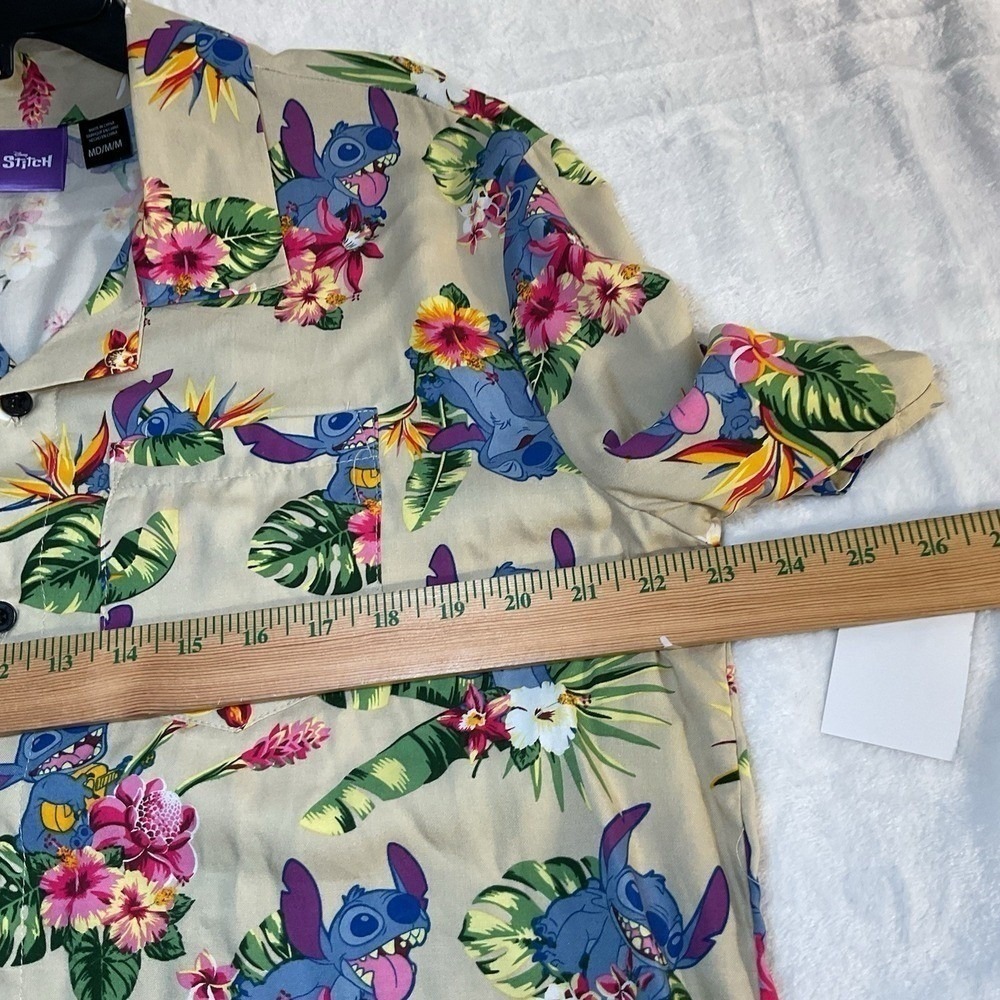 Disney Lilo & Stitch hawaiian shirt NWT Men's Medium 100% Rayon Vacation Novelty - Picture 8 of 9